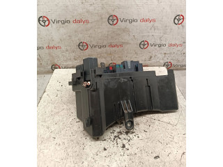 Блок предохранителей  MB100200B   Subaru Forester SH    