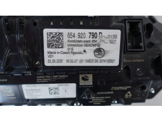 Панель приборов 654920790D LICZNIK VIRTUAL ZEGARY LCD SKODA KAMIQ SCALA    Skoda Scala       