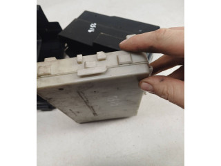 Pojistková skříňka 7154708230, 284B97Y000 Nissan Murano Z50 2006