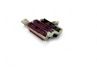 Pojistková skříňka 4F1941824B Audi A6 S6 C7 4G 2016