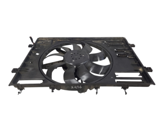 Вентилятор радиатора     2317261001, 5Q0121203    Audi A3 S3 8V 