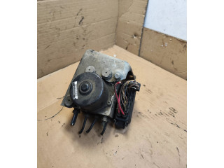 Блок АБС 8671224, 5WK84002   Volvo  V70  2000 - 2004 года