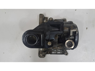 Масляный насос N57 D30 A 7823009 BMW X5 F15 3.0