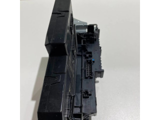 Pojistková skříňka A2129000023 Mercedes-Benz E W212 2015