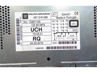 Pojistková skříňka Радио/ проигрыватель / навигация 13357123, 13357123 Opel Zafira B 2011