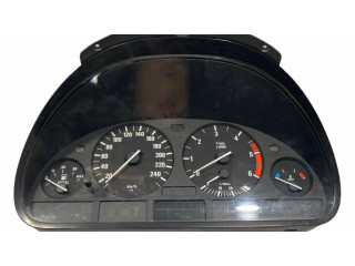 Přístrojová deska BMW 5 E39 2001 6907018, 62116907018