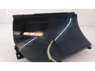 Радио/ проигрыватель CD/DVD / навигация