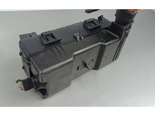 Блок предохранителей 670036452 Maserati Quattroporte