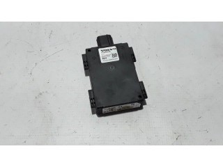 Датчик слепых зон 31499940 Volvo XC90