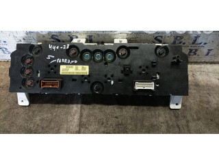 Přístrojová deska Nissan Terrano 2004 2X804