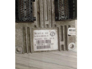 Блок управления двигателем Блок управления 51847326, 51847326 Fiat Grande Punto