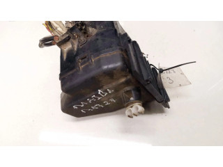 Pojistková skříňka Mazda 2 2004