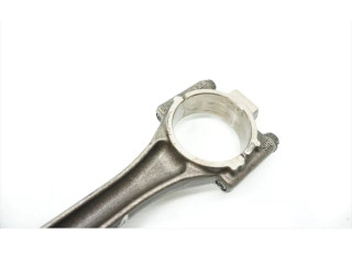  Поршень с шатуном    Volkswagen Golf Cross  