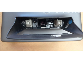 Дисплей P108954300J, 108954300J Tesla Model Y