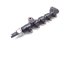 Топливная рампа 9654592680, 55PP06-03 Mazda 3 II для двигателя Y642