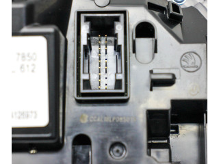 Панель приборов 654920790G   Skoda Kamiq       