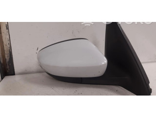 Зеркало электрическое Skoda Fabia Mk3 (NJ) 2015 - 2021 года