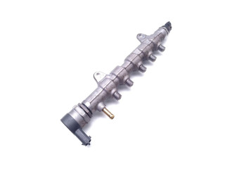 Магистральная трубка топлива MG 6   -  года 0445214289, 0281006308      