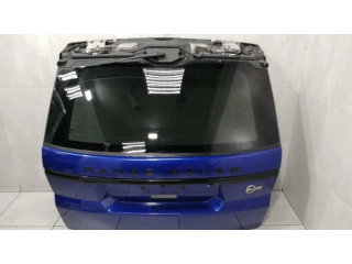 Задняя крышка (багажника)