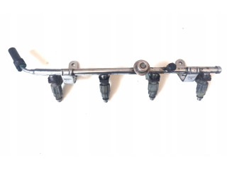 Vstřikovací lišta 04861387AC, 04861387AC Chrysler Grand Voyager II