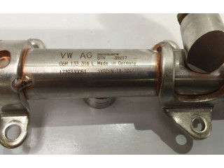 Топливная рампа 06M133316L   Audi A5  