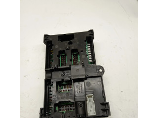 Pojistková skříňka 6837091 BMW 5 G30 G31 2017