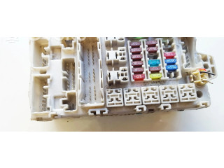 Блок предохранителей 405210319 Mitsubishi Lancer