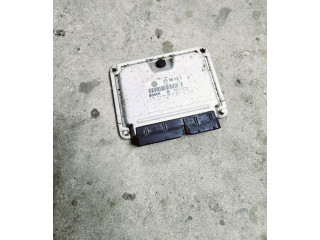 Блок управления двигателя 074906018B, 28SA4061 Volkswagen Transporter - Caravelle T4