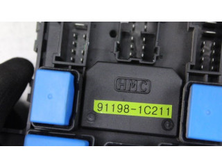 Zámek zadních dveří 911981C211 Hyundai Getz 2005