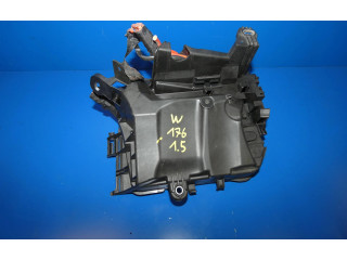 Блок предохранителей  A2465400024   Mercedes-Benz A W176    