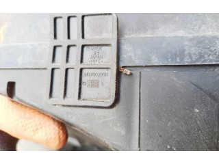 Блок предохранителей  MB700200B   Subaru Forester SH    