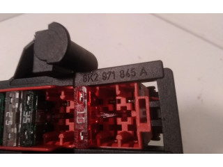 Блок предохранителей 8K2971845A   Audi A5 8T 8F    