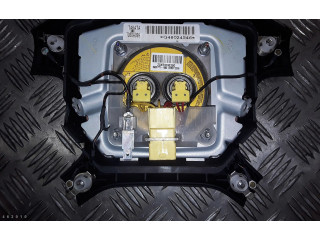 Подушка безопасности водителя 7030a099 Mitsubishi Pajero