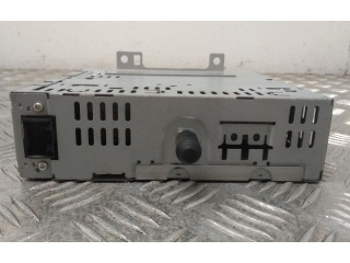 Радио/ проигрыватель CD/DVD / навигация