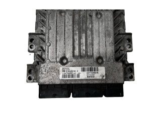Блок управления двигателя 237102259R, 237102597R Dacia Duster