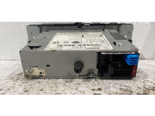 Радио/ проигрыватель CD/DVD / навигация    Alfa Romeo Giulietta