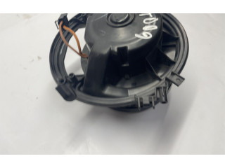 Вентилятор печки    5Q1819021   Volkswagen Jetta VII