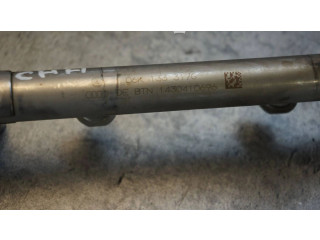 Топливная рампа 06K133317G   Audi TT TTS RS Mk3 8S   для двигателя CHH