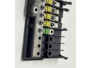 Блок предохранителей 2S6T14A073BB, 1394252   Ford Fiesta    