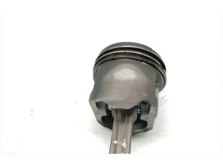  Поршень с шатуном    Nissan X-Trail T30  