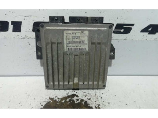 Блок управления двигателя R0410B036D, 8200513058   Dacia Logan Pick-Up