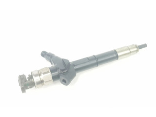 Форсунка 16600EB30A, 16600EB300 Nissan Navara YD25DDTI