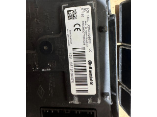 Комплект блоков управления 237106276R, 237106102R   Dacia Lodgy