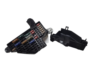 Блок предохранителей    Volkswagen Jetta V    