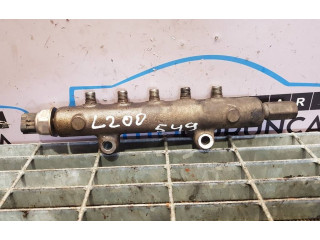 Топливная рампа Mitsubishi L200 для двигателя 4D56