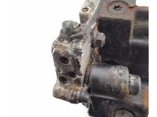 Vstřikovací čerpadlo 0445010111, 30756125 Volvo XC70