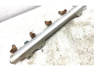 Топливная рампа 9186942, 2221146   Volvo S60   для двигателя B 5204 T5