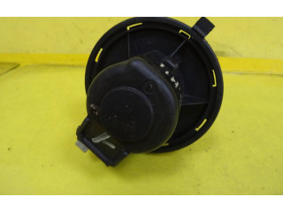 Вентилятор печки Volkswagen Golf II