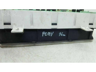 Přístrojová deska Hyundai Pony 1996 71112221