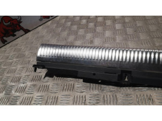 Отделка порога багажника